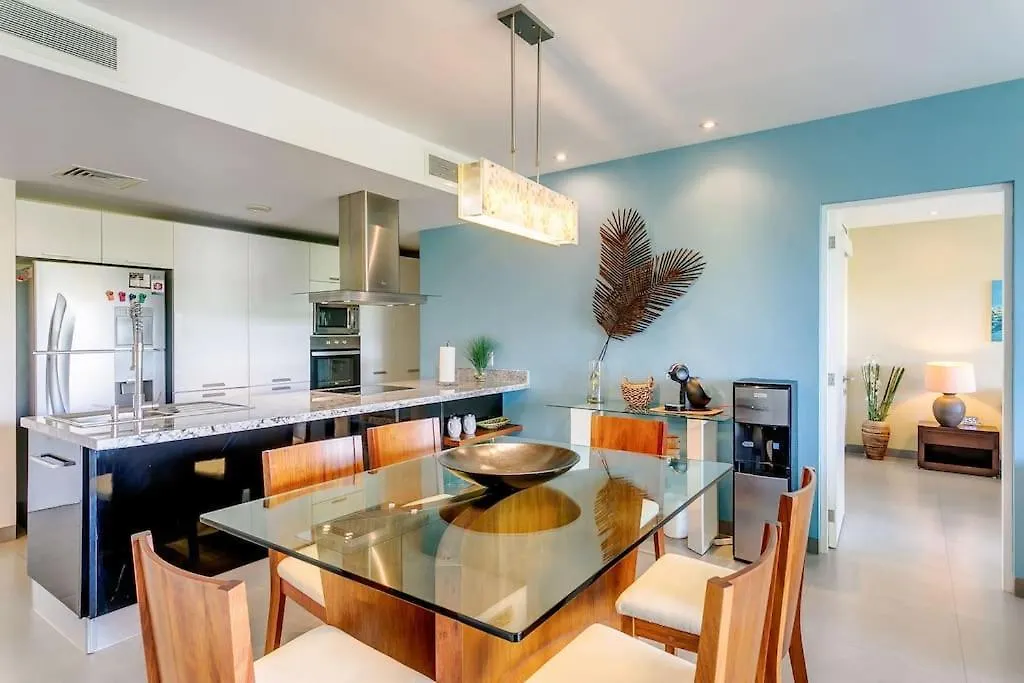 Golfers' Paradise At Nick Price Residences! Playa del Carmen