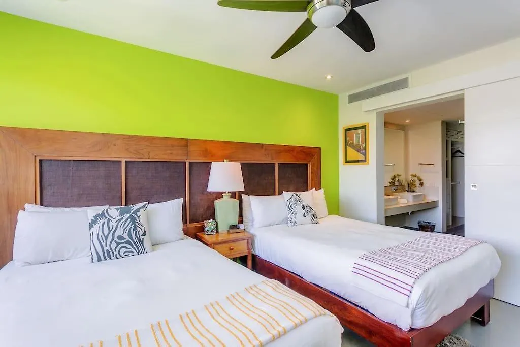 Golfers' Paradise At Nick Price Residences! Playa del Carmen