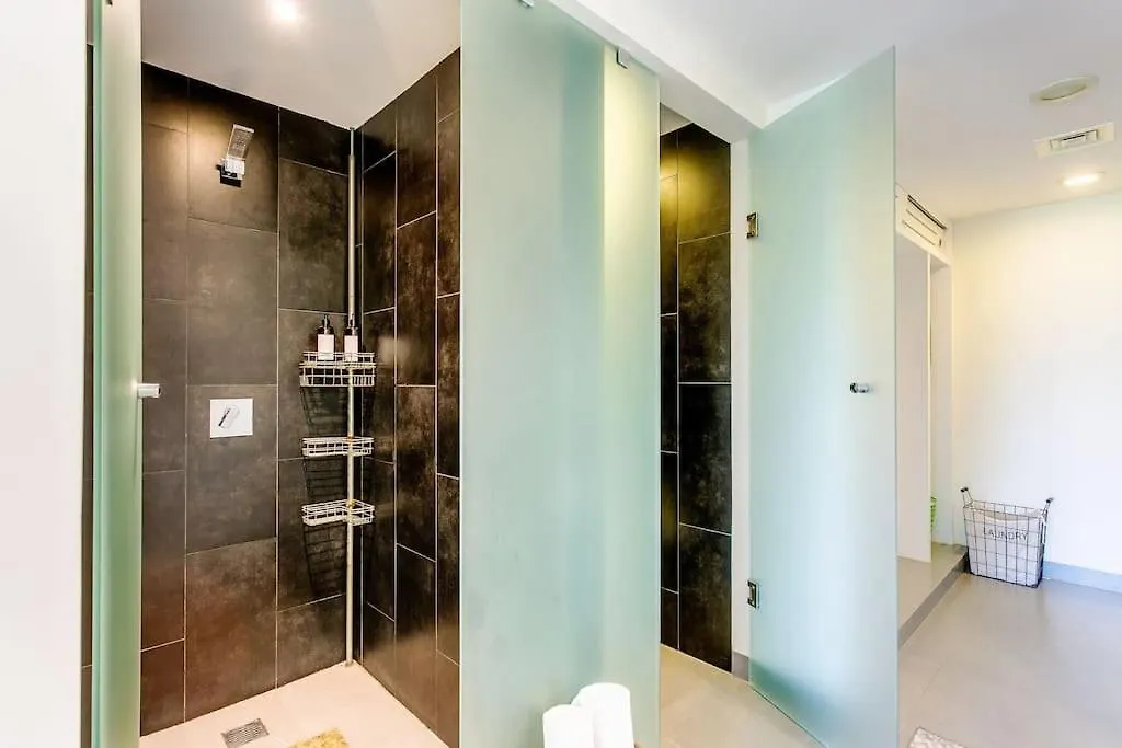 Golfers' Paradise At Nick Price Residences! Playa del Carmen Apartment
