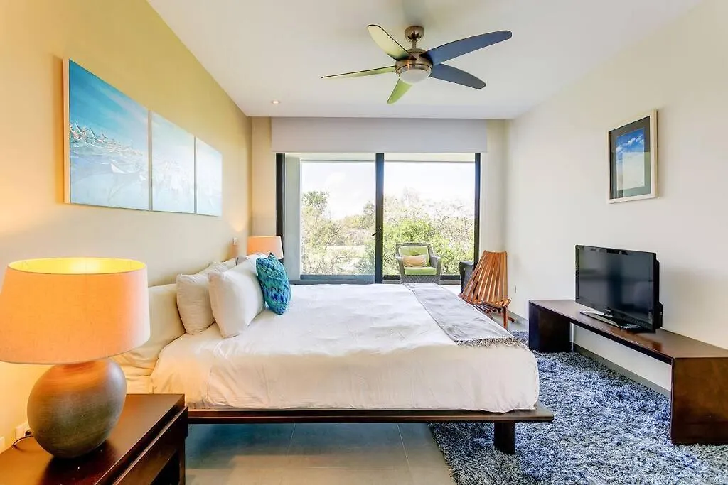 Golfers' Paradise At Nick Price Residences! Playa del Carmen
